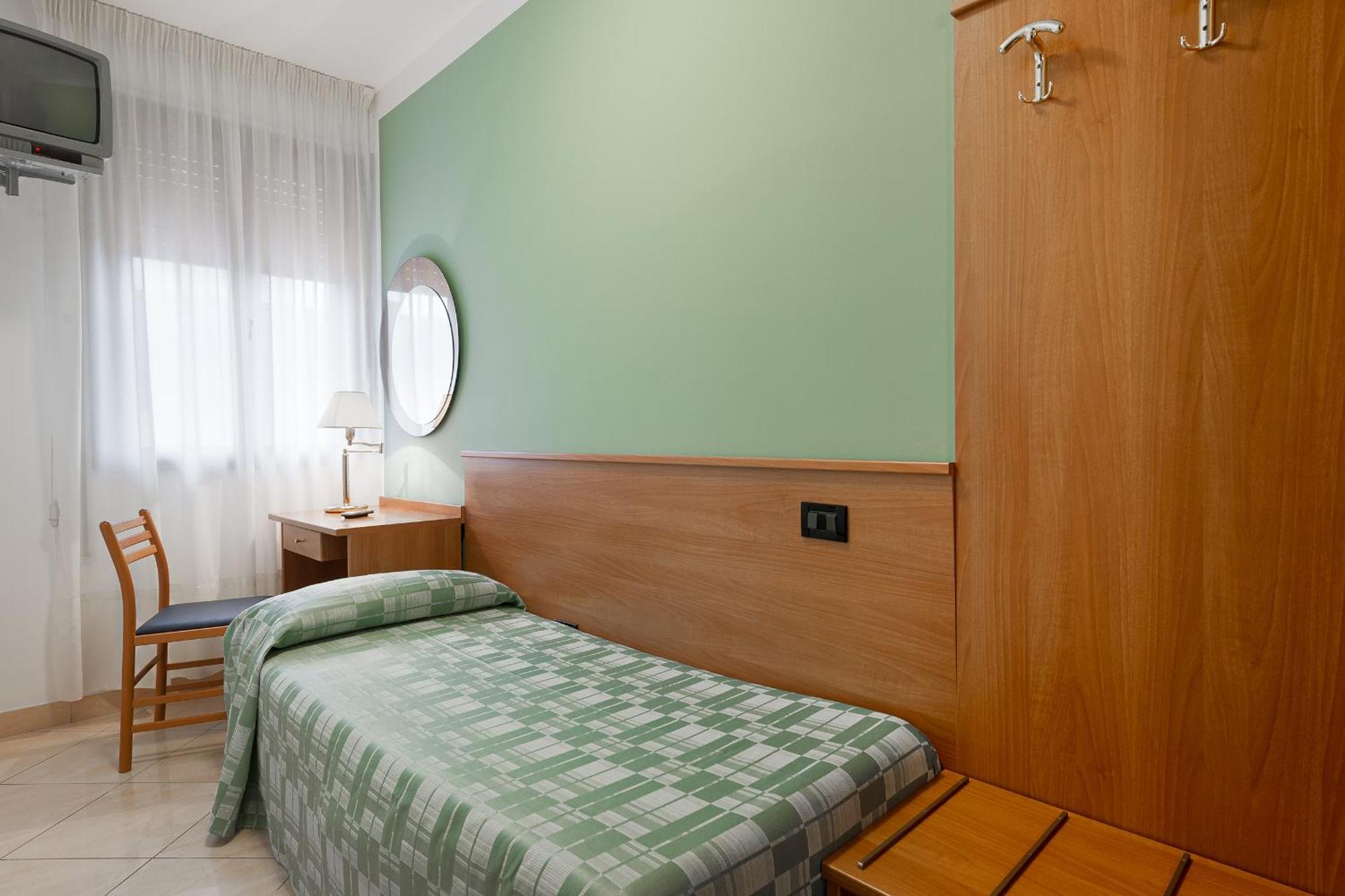 Hotel Europeo Sottomarina Exterior photo